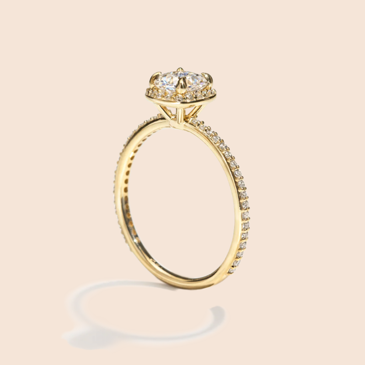 18K Yellow Gold Cushion