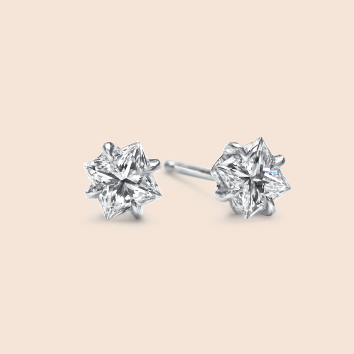 14K White Gold Platinum Princess Studs