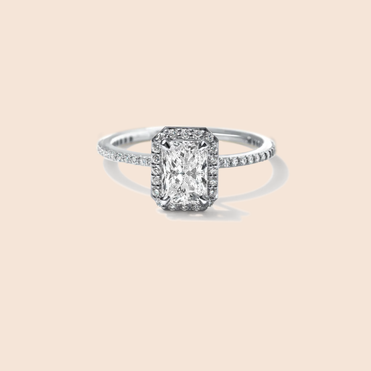 18K White Gold Platinum Radiant